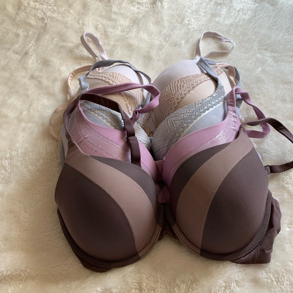 Victoria’s Secret bras